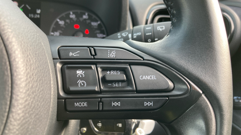 Toyota Yaris 1.5 Hybrid Icon 5dr CVT Hybrid Hatchback